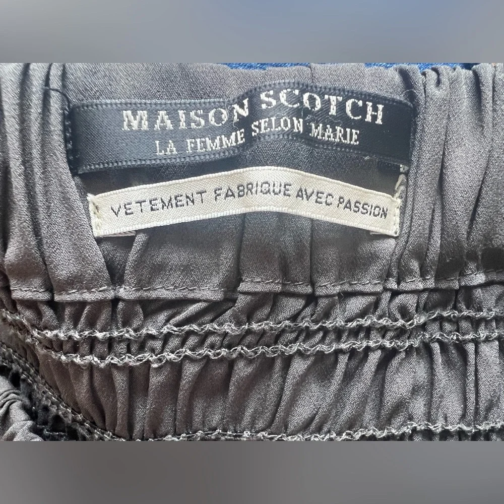 $120 Cute Maison Scotch Boho Embroidered Scalloped Mini Skirt Size 3/4 VGUC